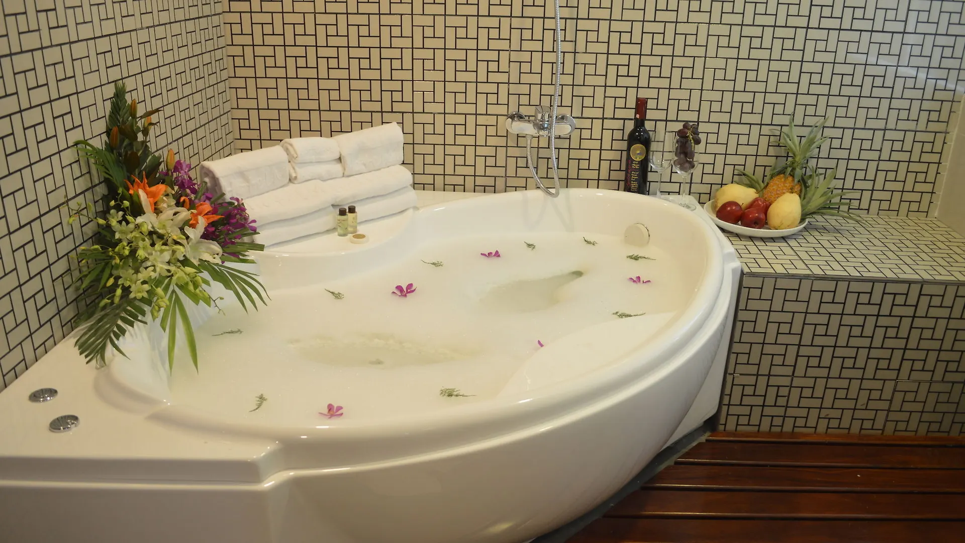M Hotel Yangon Myanmar